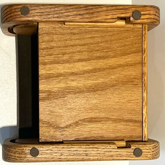 Vintage Matrix Roll-top Recipe Box, Classic Oak - Picture 10 of 12